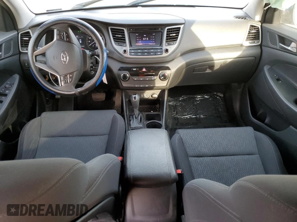 2017 Hyundai Tucson SE with VIN KM8J33A4XHU595101, listed as a Copart auction lot 47773465 with 120,430 mi miles and Salvage Title. Bid and sale history available at DreamBid. Image 8.