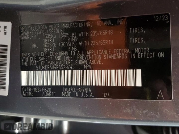 2024 Toyota Highlander LE with VIN 5TDKDRAH4RS529743, listed as a Copart auction lot 53196865 with 31,678 mi miles and Salvage title. Bid and sale history available at DreamBid. Image 13.