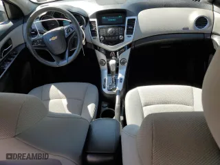 2015 Chevrolet Cruze LT with VIN 1G1PC5SB1F7286600, listed as a Copart auction lot 52152485 with 153,151 mi miles and Salvage Title. Bid and sale history available at carsss.com. Image 8.