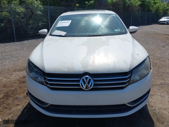 2012 Volkswagen Passat SE w/Sunroof with VIN 1VWBH7A39CC097668, listed as a IAAI auction lot 42100044 with 126,637 mi miles. Bid and sale history available at carsss.com. Image 6.
