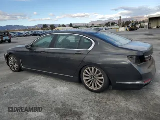2022 BMW 7 Series 740i z VIN WBA7T2C02NCG97528, wystawiony jako Copart lot #80687204 z przebiegiem 28 387 mil mil oraz Szkoda całkowita • Salvage title. Historia ofert i sprzedaży dostępna na DreamBid. Obrazek 2.