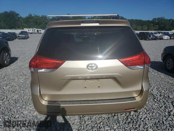 2011 Toyota Sienna LE AAS with VIN 5TDKK3DC3BS116110, listed as a Copart auction lot 53496705 with 135,087 mi miles and Salvage Title. Bid and sale history available at carsss.com. Image 6.