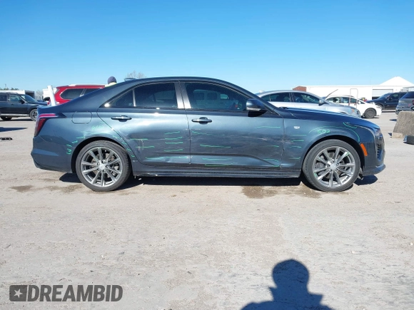 2020 Cadillac CT4 Sport z VIN 1G6DG5RK7L0126572, wystawiony jako IAAI lot #41228588 z przebiegiem 77 429 mil mil oraz . Historia ofert i sprzedaży dostępna na DreamBid. Obrazek 6.