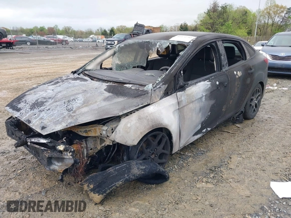 2018 Ford Focus SE with VIN 1FADP3FE8JL256720, listed as a IAAI auction lot 41972795 with 1 mi miles. Bid and sale history available at carsss.com. Image 2.