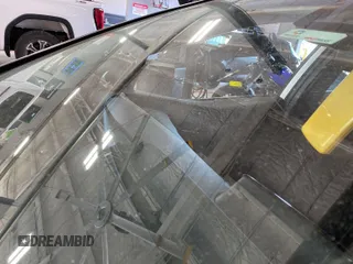 2020 Toyota Prius L Eco z VIN JTDKARFU2L3107977, wystawiony jako IAAI lot #42571708 z przebiegiem 204 781 mil mil oraz . Historia ofert i sprzedaży dostępna na DreamBid. Obrazek 3.