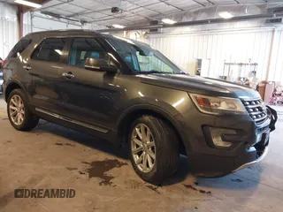 2016 Ford Explorer Limited with VIN 1FM5K8FH2GGB85712, listed as a IAAI auction lot 41309596 with 96,010 mi miles. Bid and sale history available at carsss.com. Image 1.