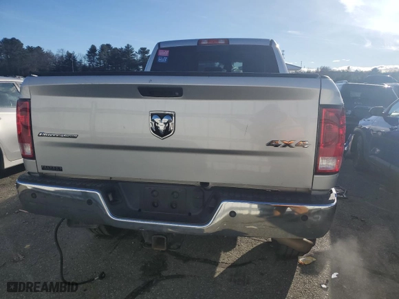 2015 Ram 2500 Big Horn with VIN 3C6UR5DJ5FG593583, listed as a Copart auction lot 84487914 with 221,398 mi miles and Salvage Title. Bid and sale history available at carsss.com. Image 6.