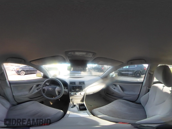 2011 Toyota Camry LE z VIN 4T1BF3EK2BU605745, wystawiony jako IAAI lot #42025820 z przebiegiem 156 094 mil mil oraz . Historia ofert i sprzedaży dostępna na DreamBid. Obrazek 18.