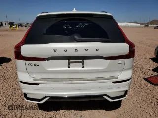 2022 Volvo XC60 Recharge Plug-In Hybrid R-Design with VIN YV4H60DM7N1058622, listed as a Copart auction lot 47814135 with 15,852 mi miles and Salvage Title. Bid and sale history available at carsss.com. Image 6.