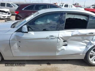 2016 BMW 3 Series with VIN WBA8F1C53GK439039, listed as a IAAI auction lot 40713471 with 117,595 mi miles and . Bid and sale history available at DreamBid. Image 14.