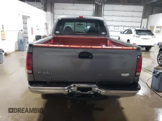 2000 Ford Super Duty F-250 XL with VIN 1FTNW21S9YEC08957, listed as a Copart auction lot 75134404 with 207,060 mi miles and Non Repairable. Bid and sale history available at carsss.com. Image 6.