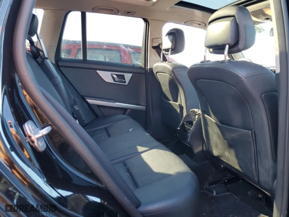 2010 Mercedes-Benz GLK-Class GLK 350 with VIN WDCGG8HB9AF311773, listed as a Copart auction lot 88331915 with 94,465 mi miles and Salvage Title. Bid and sale history available at carsss.com. Image 11.