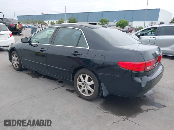 2005 Honda Accord EX-L z VIN 1HGCM66895A024334, wystawiony jako IAAI lot #42131971 z przebiegiem 241 276 mil mil oraz . Historia ofert i sprzedaży dostępna na DreamBid. Obrazek 3.