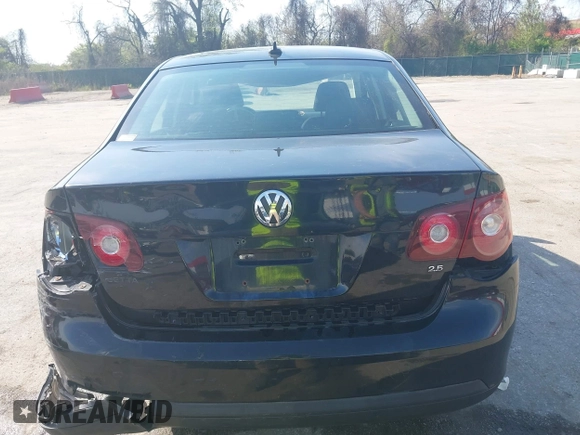2008 Volkswagen Jetta SE with VIN 3VWRZ71K48M160894, listed as a IAAI auction lot 41982930 with 219,369 mi miles and . Bid and sale history available at DreamBid. Image 16.