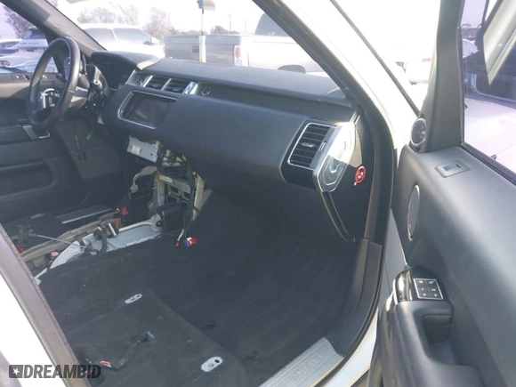 2016 Land Rover Range Rover Sport V8 Dynamic with VIN SALWR2EF5GA572140, listed as a IAAI auction lot 41466665 with 1 mi miles. Bid and sale history available at carsss.com. Image 5.