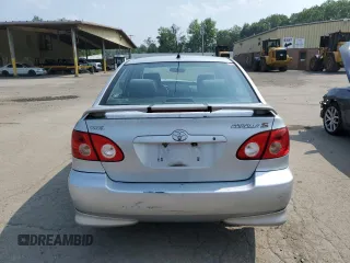 2005 Toyota Corolla CE z VIN 1NXBR32E35Z479700, wystawiony jako Copart lot #60622345 z przebiegiem 235 681 mil mil oraz Szkoda całkowita • Salvage title. Historia ofert i sprzedaży dostępna na DreamBid. Obrazek 6.
