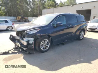2022 Toyota Sienna Limited with VIN 5TDZSKFC8NS040670, listed as a Copart auction lot 63421954 with 84,419 mi miles and Salvage Title. Bid and sale history available at carsss.com. Image 1.