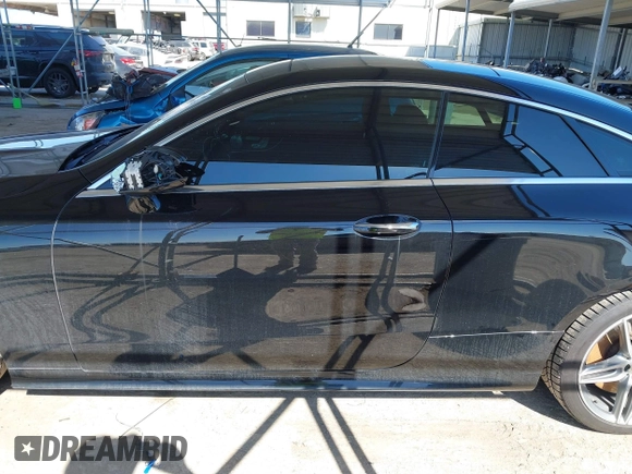 2018 Mercedes-Benz E-Class E 400 with VIN WDD1J6FB4JF027221, listed as a IAAI auction lot 41493345 with 74,668 mi miles. Bid and sale history available at carsss.com. Image 14.
