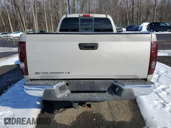 2004 Chevrolet Colorado LS Z71 with VIN 1GCDT196548129140, listed as a Copart auction lot 42699685 with 176,700 mi miles and Salvage Title. Bid and sale history available at carsss.com. Image 6.