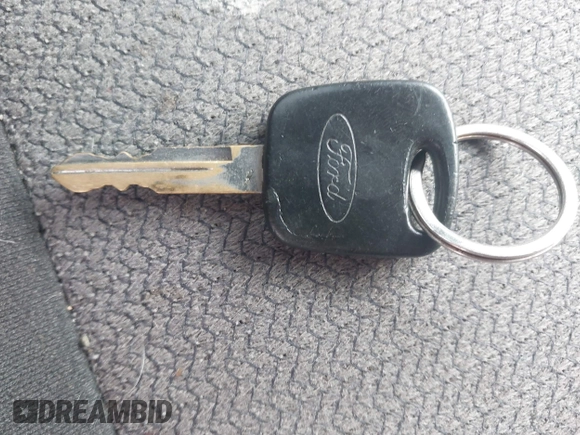 2001 Ford Mustang Standard z VIN 1FAFP40451F185277, wystawiony jako IAAI lot #42186086 z przebiegiem 170 430 mil mil oraz . Historia ofert i sprzedaży dostępna na DreamBid. Obrazek 11.