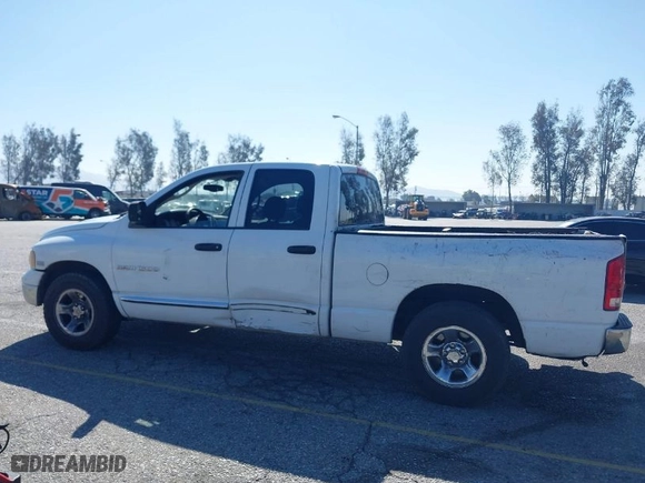2004 Dodge Ram 1500 SLT with VIN 1D7HA18D54S754394, listed as a IAAI auction lot 41657964 with NaN miles. Bid and sale history available at carsss.com. Image 14.