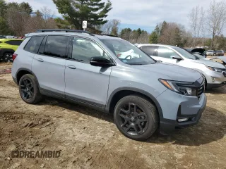 2025 Honda Passport Black Edition z VIN 5FNYF8H87SB013469, wystawiony jako Copart lot #48512735 z przebiegiem 693 mil mil oraz Szkody całkowita. Historia ofert i sprzedaży dostępna na DreamBid. Obrazek 4.