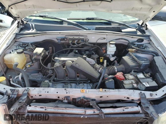 2008 Ford Escape XLT with VIN 1FMCU93178KA56040, listed as a Copart auction lot 58742955 with 151,383 mi miles and Salvage title. Bid and sale history available at DreamBid. Image 12.
