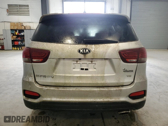 2020 Kia Sorento LX V6 with VIN 5XYPG4A55LG615010, listed as a Copart auction lot 51952105 with 85,800 mi miles and Clean Title. Bid and sale history available at carsss.com. Image 6.