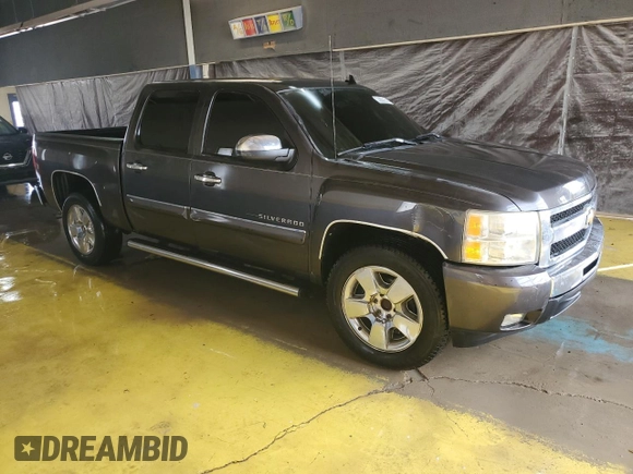 2011 Chevrolet Silverado 1500 LT with VIN 3GCPCSE0XBG127377, listed as a Copart auction lot 49141085 with 134,560 mi miles and Clean Title. Bid and sale history available at DreamBid. Image 4.