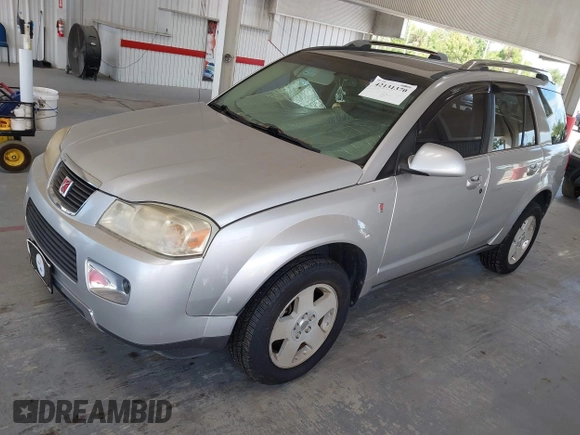 2007 Saturn VUE V6 with VIN 5GZCZ53467S862604, listed as a IAAI auction lot 42131370 with 172,288 mi miles. Bid and sale history available at carsss.com. Image 2.
