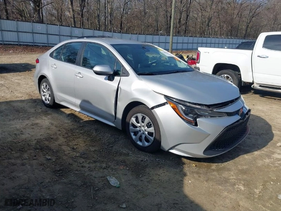 2021 Toyota Corolla LE with VIN 5YFEPMAE2MP187465, listed as a IAAI auction lot 41482849 with 98,817 mi miles. Bid and sale history available at carsss.com. Image 1.
