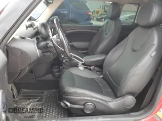 2011 MINI Clubman z VIN WMWZF3C51BT188671, wystawiony jako Copart lot #53154805 z przebiegiem 69 844 mil mil oraz Szkoda całkowita • Salvage title. Historia ofert i sprzedaży dostępna na DreamBid. Obrazek 7.