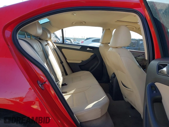 2011 Volkswagen Jetta SEL with VIN 3VWLX7AJ2BM377936, listed as a IAAI auction lot 41758563 with 171,633 mi miles and . Bid and sale history available at DreamBid. Image 8.