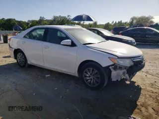 2014 Toyota Camry L with VIN 4T1BF1FK5EU328869, listed as a Copart auction lot 55331505 with 260,527 mi miles and Salvage Title. Bid and sale history available at carsss.com. Image 4.