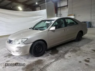 2006 Toyota Camry STD with VIN 4T1BE32K06U654035, listed as a Copart auction lot 64211335 with 284,055 mi miles and Clean title. Bid and sale history available at DreamBid. Image 1.