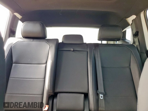 2021 Volkswagen Tiguan SE z VIN 3VV3B7AX9MM003432, wystawiony jako Copart lot #63422315 z przebiegiem 64 531 mil mil oraz Czysty tytuł • Clean title. Historia ofert i sprzedaży dostępna na DreamBid. Obrazek 10.