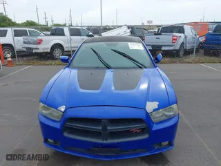 2013 Dodge Charger RT Max with VIN 2C3CDXCT6DH715161, listed as a IAAI auction lot 41831964 with 121,077 mi miles. Bid and sale history available at carsss.com. Image 6.