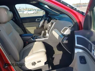 2013 Ford Explorer XLT z VIN 1FM5K8D83DGC52719, wystawiony jako IAAI lot #41774303 z przebiegiem 137 090 mil mil oraz . Historia ofert i sprzedaży dostępna na DreamBid. Obrazek 5.