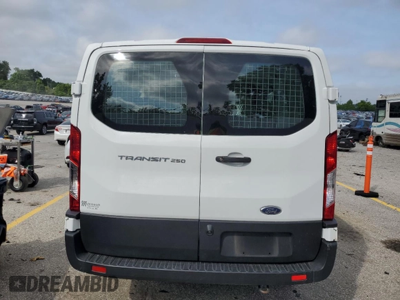 2021 Ford Transit Cargo with VIN 1FTBR1Y80MKA66332, listed as a Copart auction lot 60969155 with 160,742 mi miles and Salvage title. Bid and sale history available at DreamBid. Image 6.