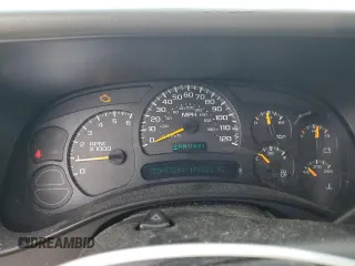 2005 Chevrolet Suburban LS with VIN 1GNEC16Z65J128499, listed as a Copart auction lot 62998585 with 176,223 mi miles and Salvage title. Bid and sale history available at DreamBid. Image 9.