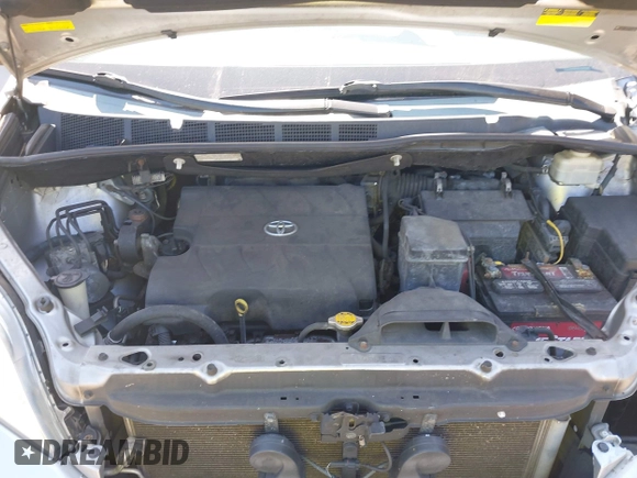 2015 Toyota Sienna XLE with VIN 5TDYK3DC0FS558486, listed as a IAAI auction lot 42064281 with 211,119 mi miles and . Bid and sale history available at DreamBid. Image 10.
