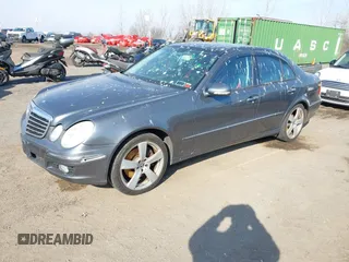 2007 Mercedes-Benz E-Class 3.5L with VIN WDBUF87X97B144564, listed as a IAAI auction lot 41625811 with 138,703 mi miles. Bid and sale history available at carsss.com. Image 2.