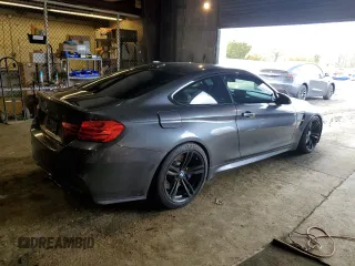 2015 BMW M4 z VIN WBS3R9C5XFK333598, wystawiony jako Copart lot #51206925 z przebiegiem 103 528 mil mil oraz Szkoda całkowita • Salvage title. Historia ofert i sprzedaży dostępna na DreamBid. Obrazek 3.