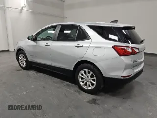 2020 Chevrolet Equinox LS z VIN 2GNAXFEV8L6197414, wystawiony jako Copart lot #55846185 z przebiegiem 105 418 mil mil oraz Czysty tytuł • Clean title. Historia ofert i sprzedaży dostępna na DreamBid. Obrazek 2.