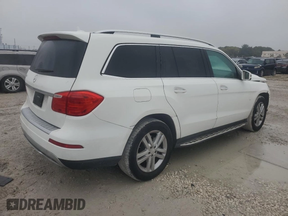 2016 Mercedes-Benz GL with VIN 4JGDF6EE0GA684314, listed as a Copart auction lot 42420245 with 119,581 mi miles and Salvage Title. Bid and sale history available at carsss.com. Image 3.