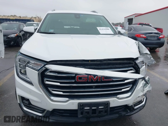 2022 GMC Terrain SLT with VIN 3GKALPEV8NL235382, listed as a IAAI auction lot 41434208 with 52,570 mi miles. Bid and sale history available at carsss.com. Image 12.