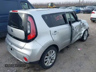 2018 Kia Soul + with VIN KNDJP3A5XJ7510330, listed as a IAAI auction lot 41618883 with 116,114 mi miles and . Bid and sale history available at DreamBid. Image 4.