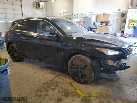 2021 Infiniti QX50 LUXE with VIN 3PCAJ5BB2MF105174, listed as a Copart auction lot 87615855 with 33,864 mi miles and Salvage Title. Bid and sale history available at carsss.com. Image 4.