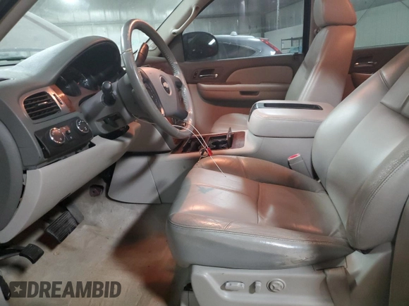 2008 Chevrolet Avalanche LTZ with VIN 3GNFK12368G126797, listed as a Copart auction lot 47109695 with 244,851 mi miles and Salvage Title. Bid and sale history available at carsss.com. Image 7.