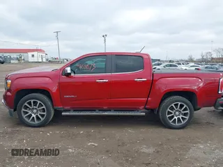 2018 GMC Canyon 4WD Denali with VIN 1GTG6EEN4J1317399, listed as a IAAI auction lot 41558173 with 87,647 mi miles. Bid and sale history available at carsss.com. Image 14.